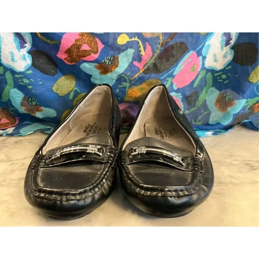 Life Stride Black Loafers Woman’s Size 9 Velocity with‎ Memory Foam
